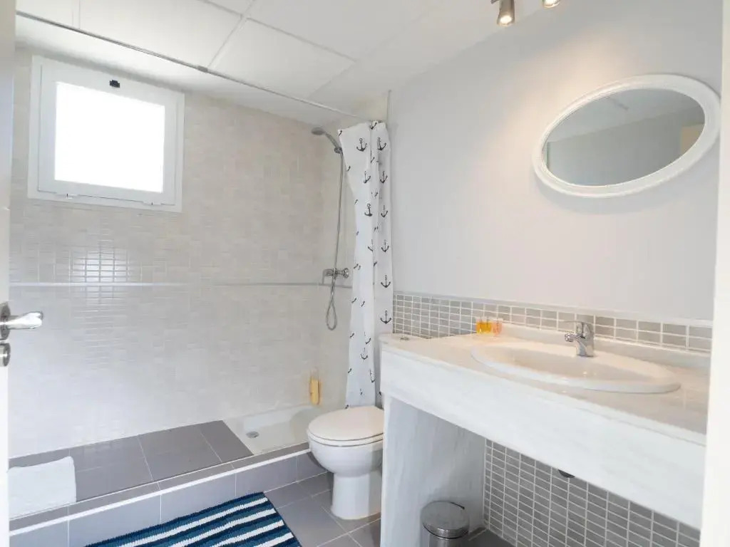 2287-Amazing apt 3bedrooms with huge terrace