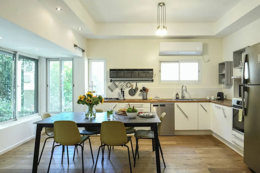 Country Vibes in Tel-Aviv by Sea N' Rent