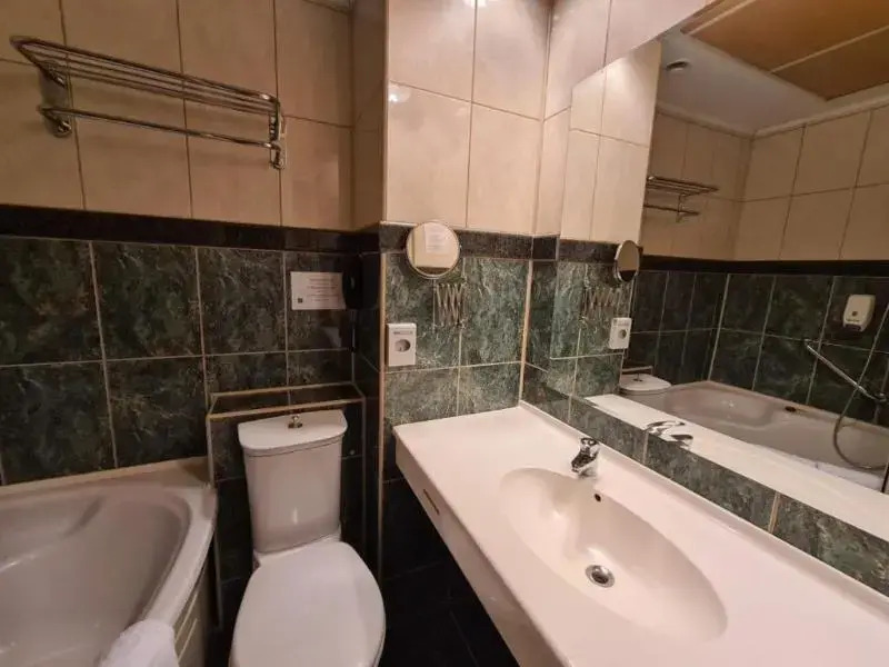 Mojo Hotel