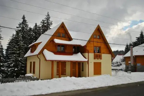 Casa Bogát Ház