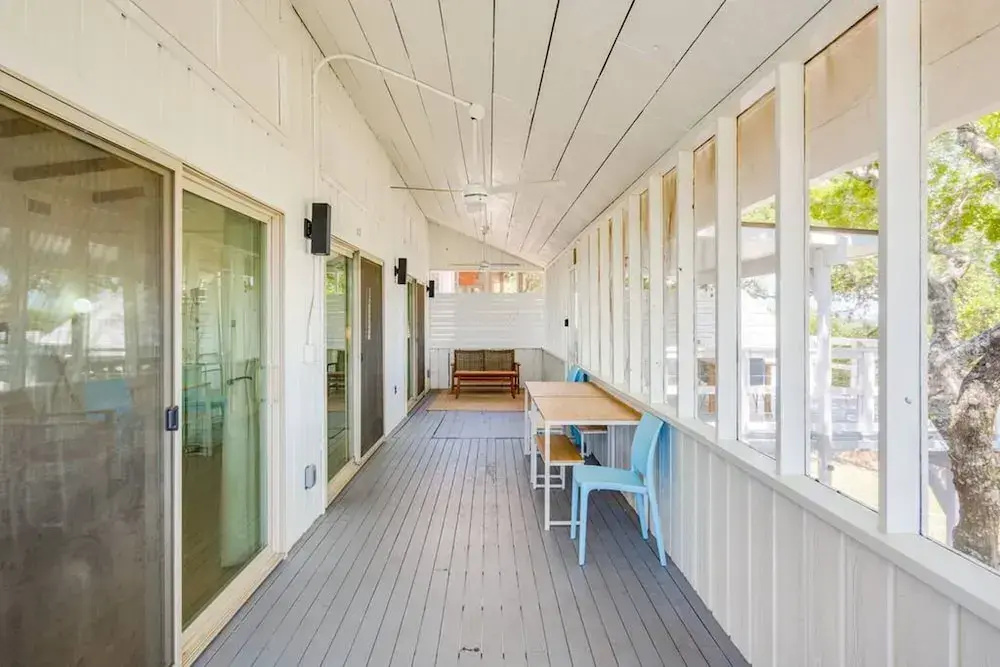 4 2 wow 180 Lake Views hot tub Pickleball Tennis POA Court EV Charger Wheelchair Ramp POA Pool