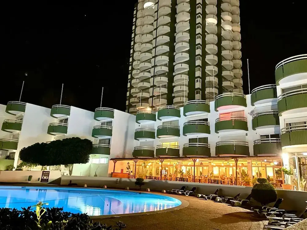 Torre Verde 2 Pools Tenis Praia da Rocha Beach