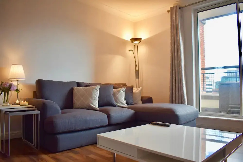 2 Bedroom Apartment With Balcony in Central Dublin
