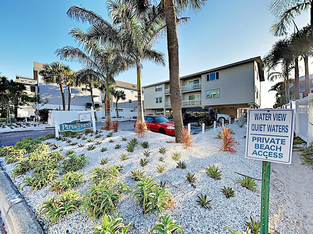 19931 Gulf Blvd Condo Unit 4B 2 Bedrooms 2 Bathrooms Condo