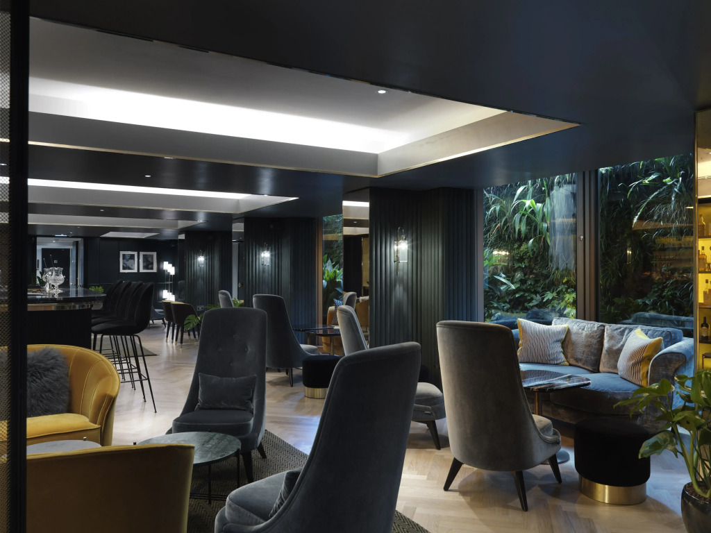 The Athenaeum Hotel & Residences