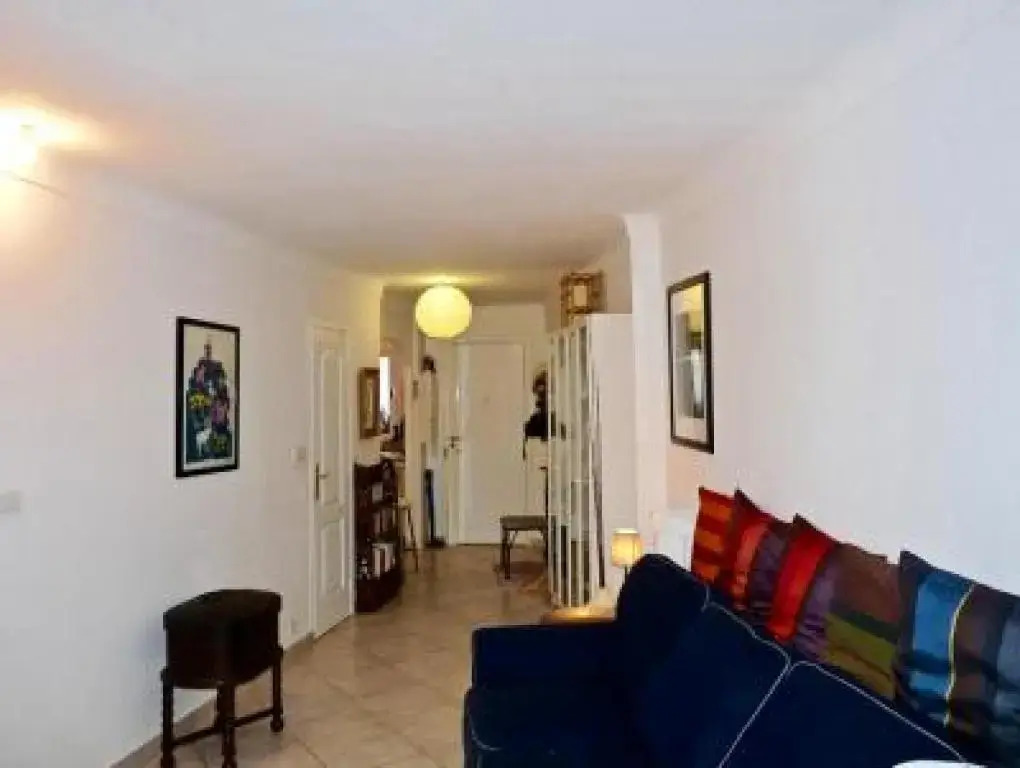 One bedroom apartment in Cannes with a terrasse and stunning views walking distance to the Palais 453