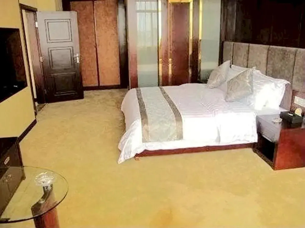 Artland Peninsula Hotel