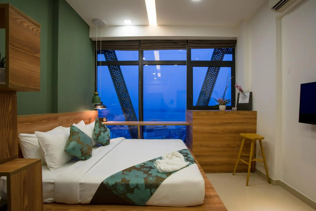The Snowbell Hotel & Spa at The Bridge