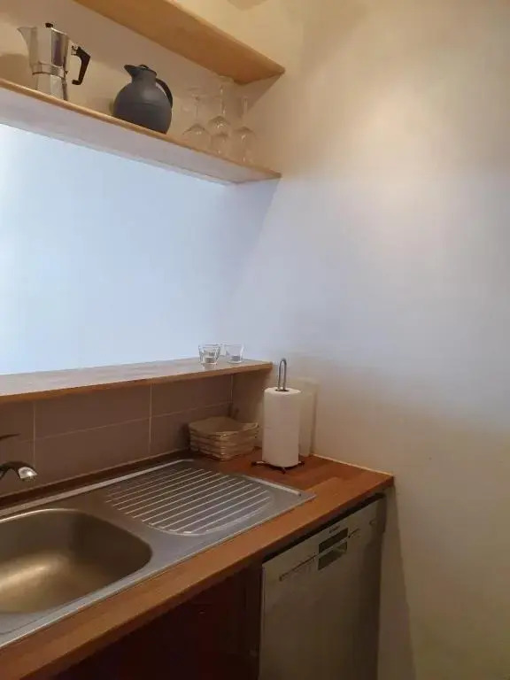 Nice 32m With Balcony View On The Mountain