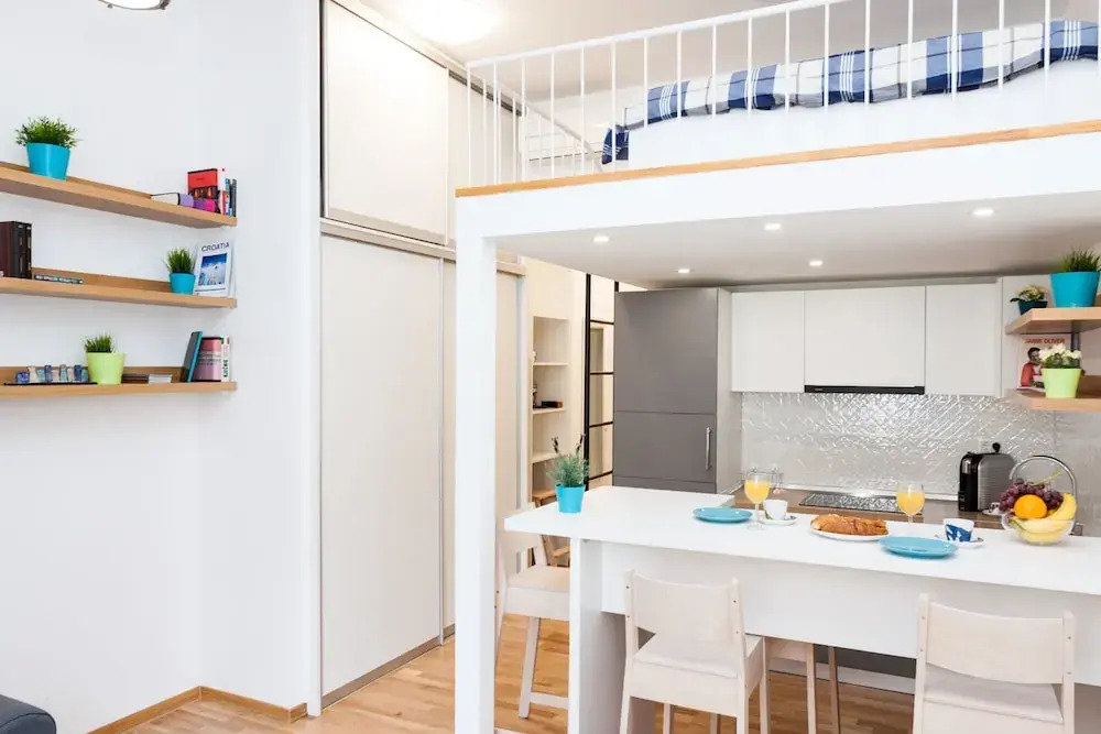 LOOX serviced apartments Palmoticeva