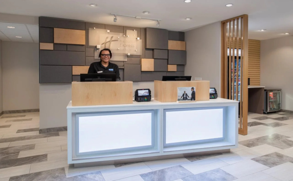 Holiday Inn Express & Suites - Camas by IHG