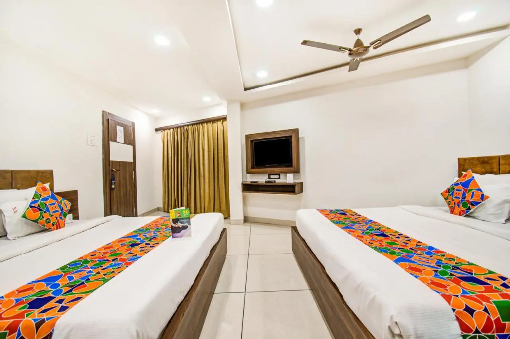 FabHotel Rajnandani Residency - Bhanwarkuan