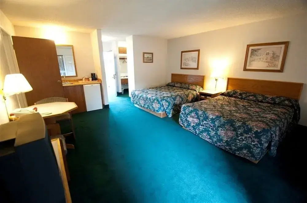 Cedarwood Inn of Ashland