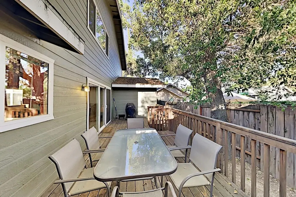 1929oaks 3 Bedroom Home