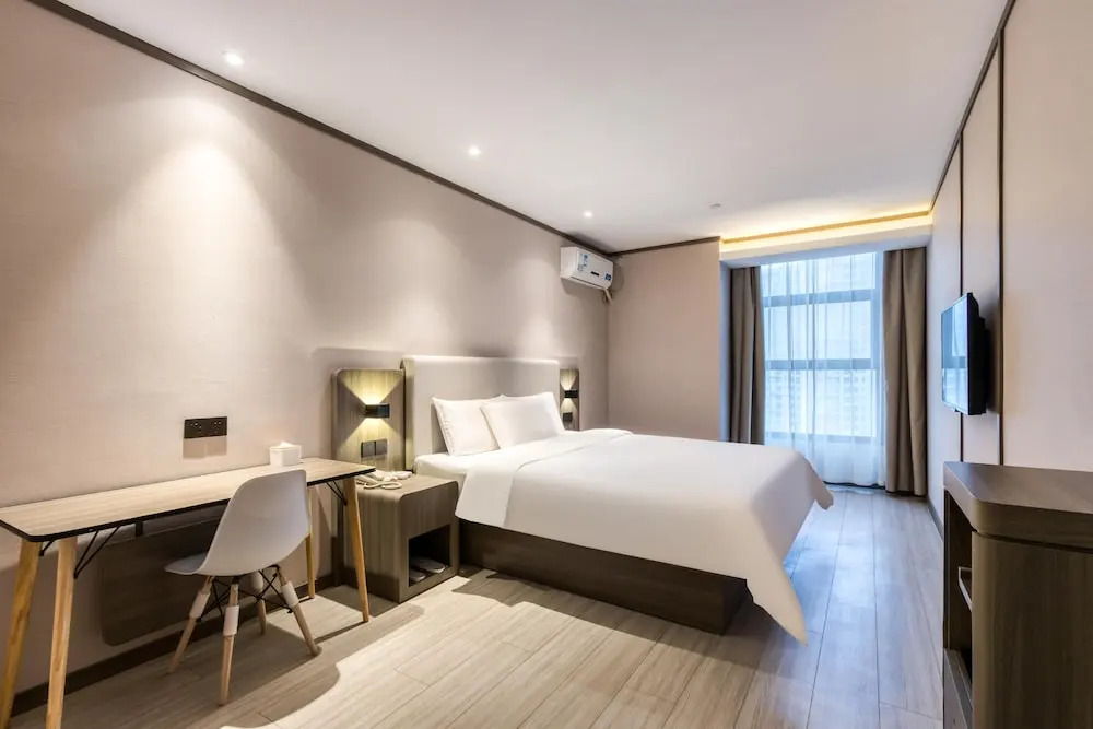 Atour Hotel (Hangzhou Binjiang Binwen Road)