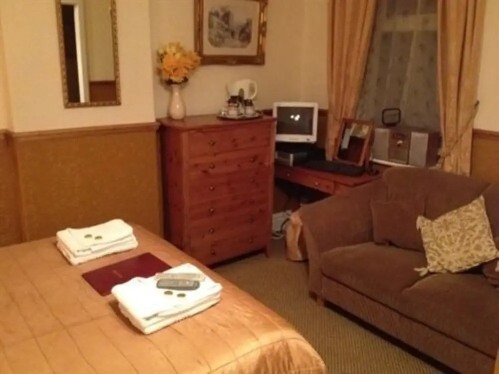 Windsor House - Guest house