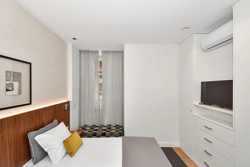 Augusta Residence Serviced Apartments