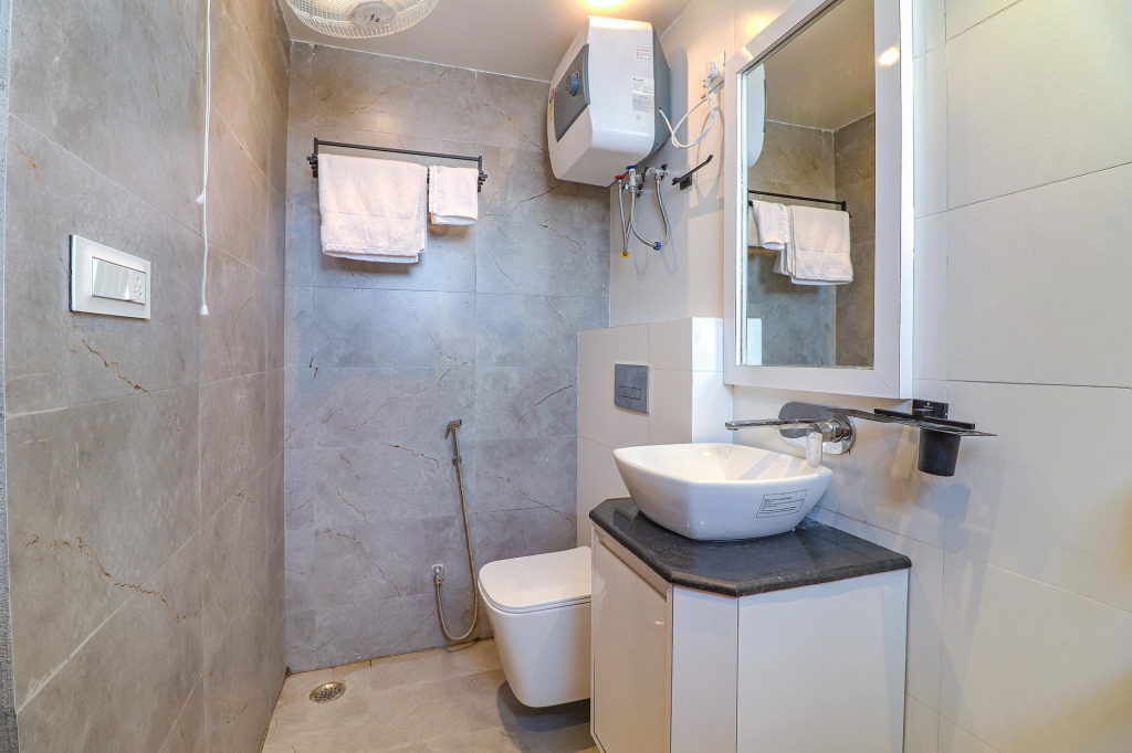 FabHotel Grand Arya