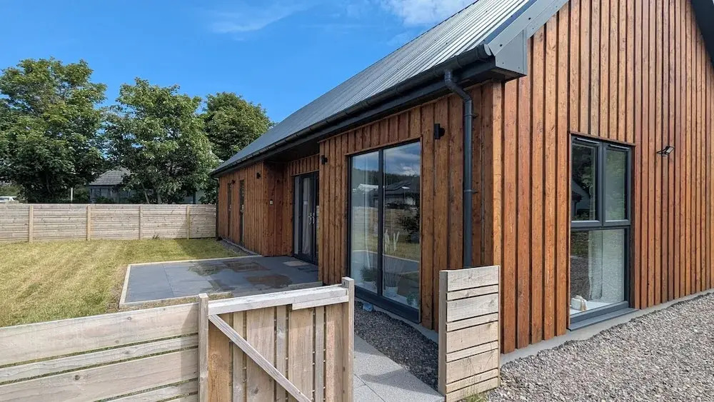 Riverbank Cottage