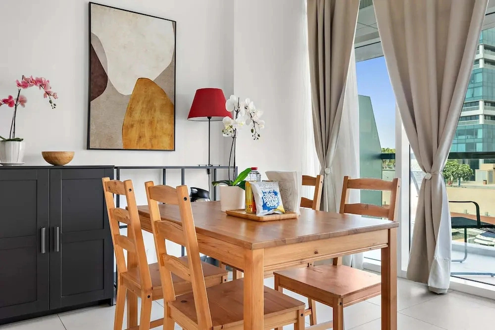 Silkhaus Chic 1bdr in Al Bandar Al Naseem A