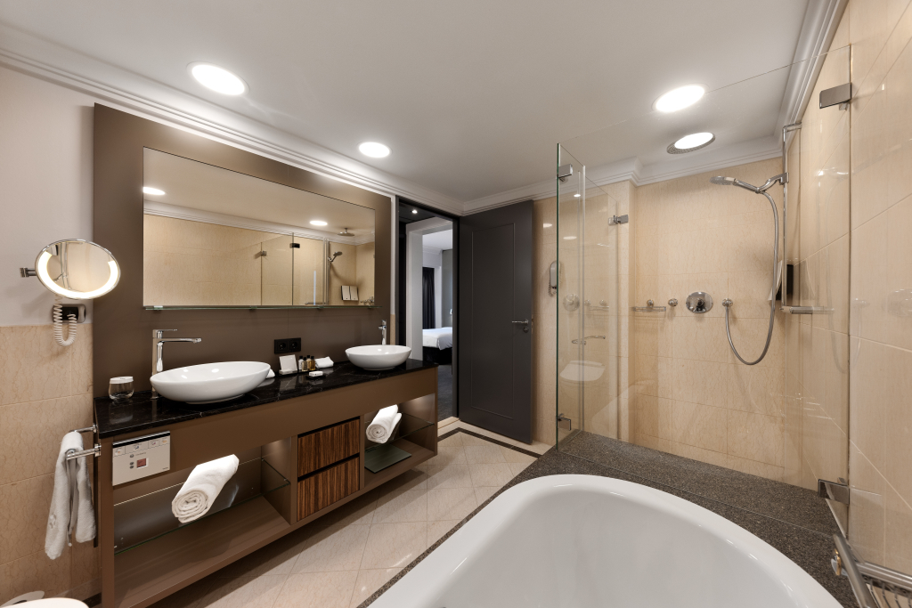 Hotel Okura Amsterdam - The Leading Hotels of the World