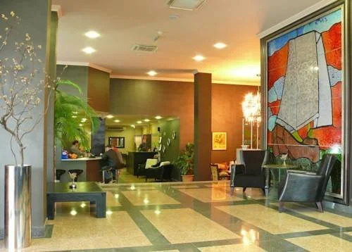 City Hotel