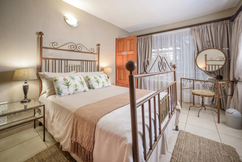 La Kruger Lifestyle Lodge - Unfenced - Unforgettable