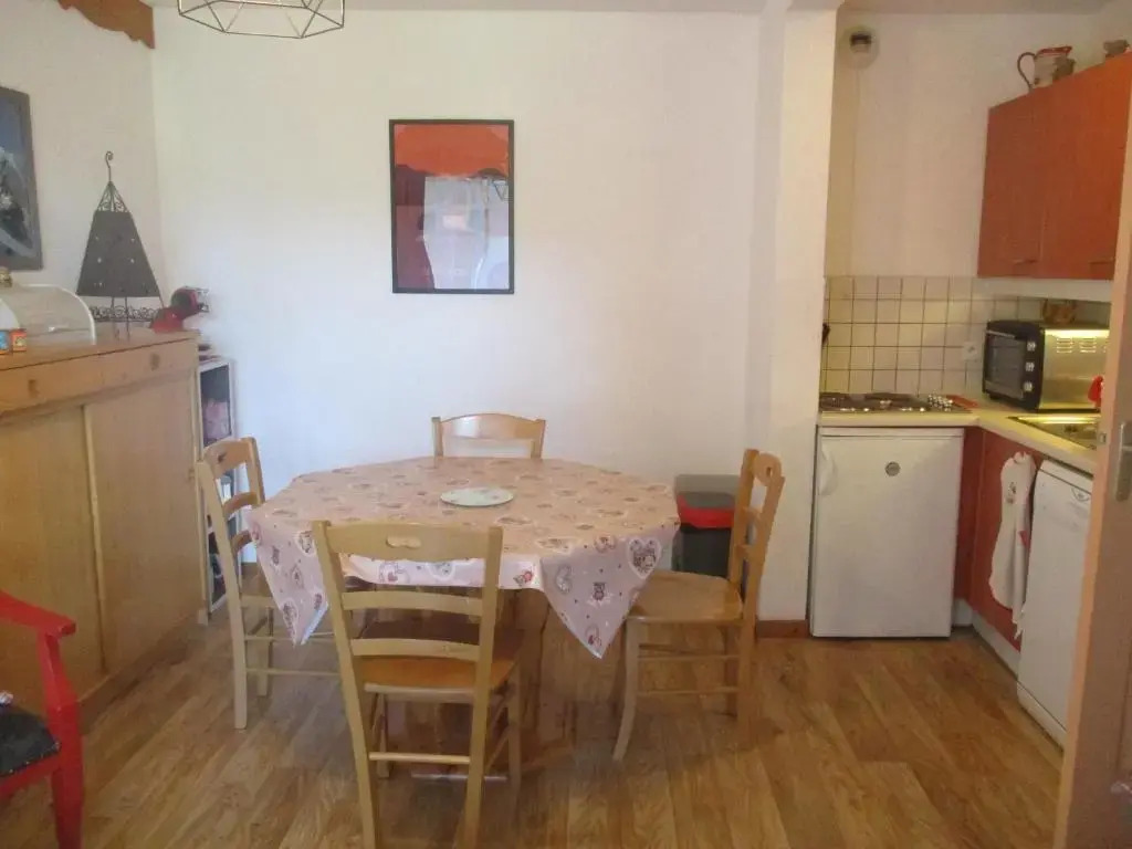 Appartement T3 neuf au frais à la montagne