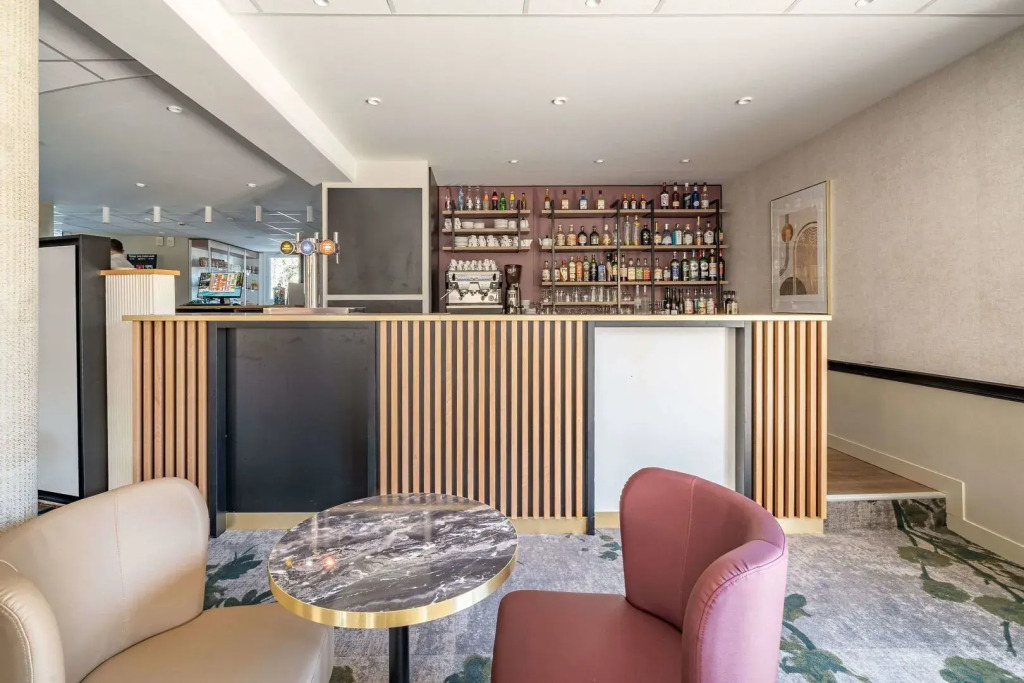 Brit Hotel Angers Parc Expo - LAcropole