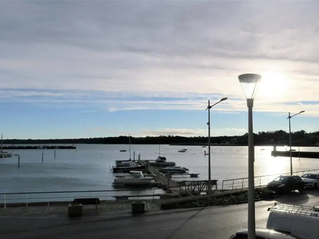 Appartement Perros-Guirec, 1 pièce, 2 personnes - FR-1-368-233