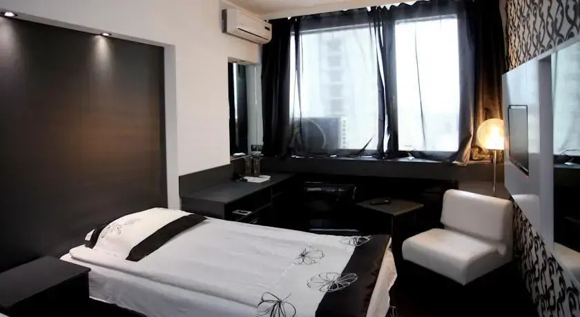 Madara Hotel