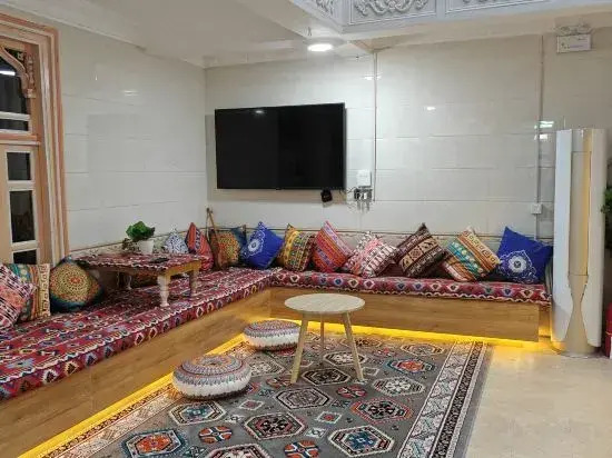 Yusee Jianglai Homestay Store (Kashgar East Lake Park Store)