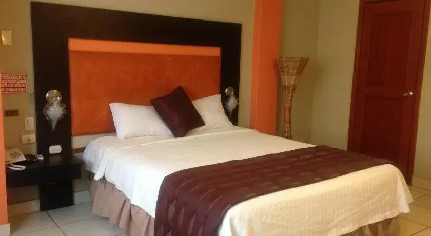 Tropical Inn Hotel
