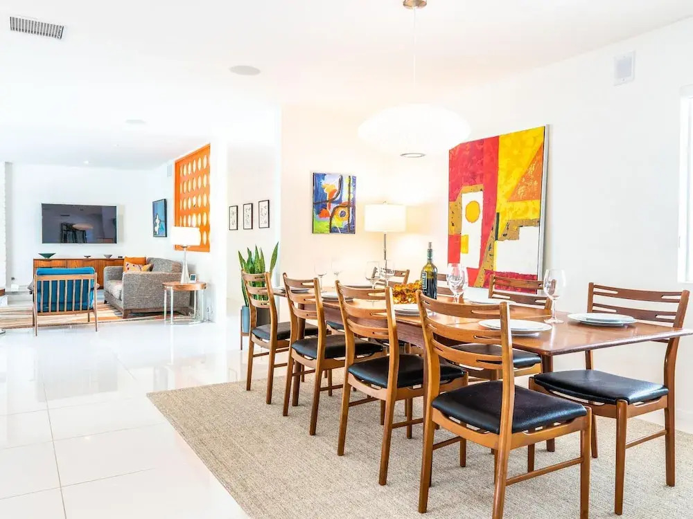 Modern Grand at Deepwell Estates