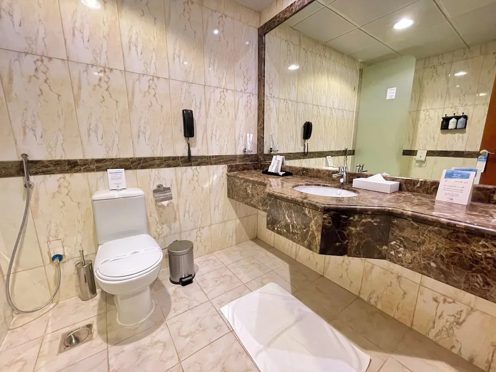 Waqf Othman Bin Affan Hotel