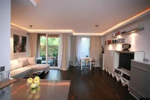 Vienna Center Designer Apartment