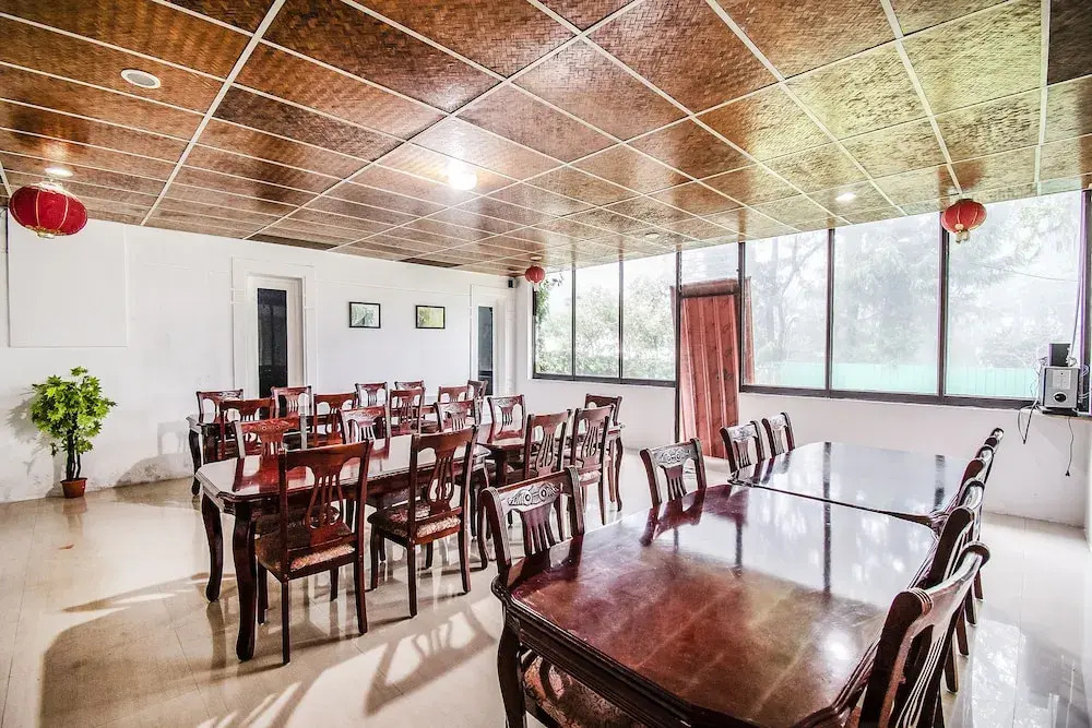 FabHotel Green Forest