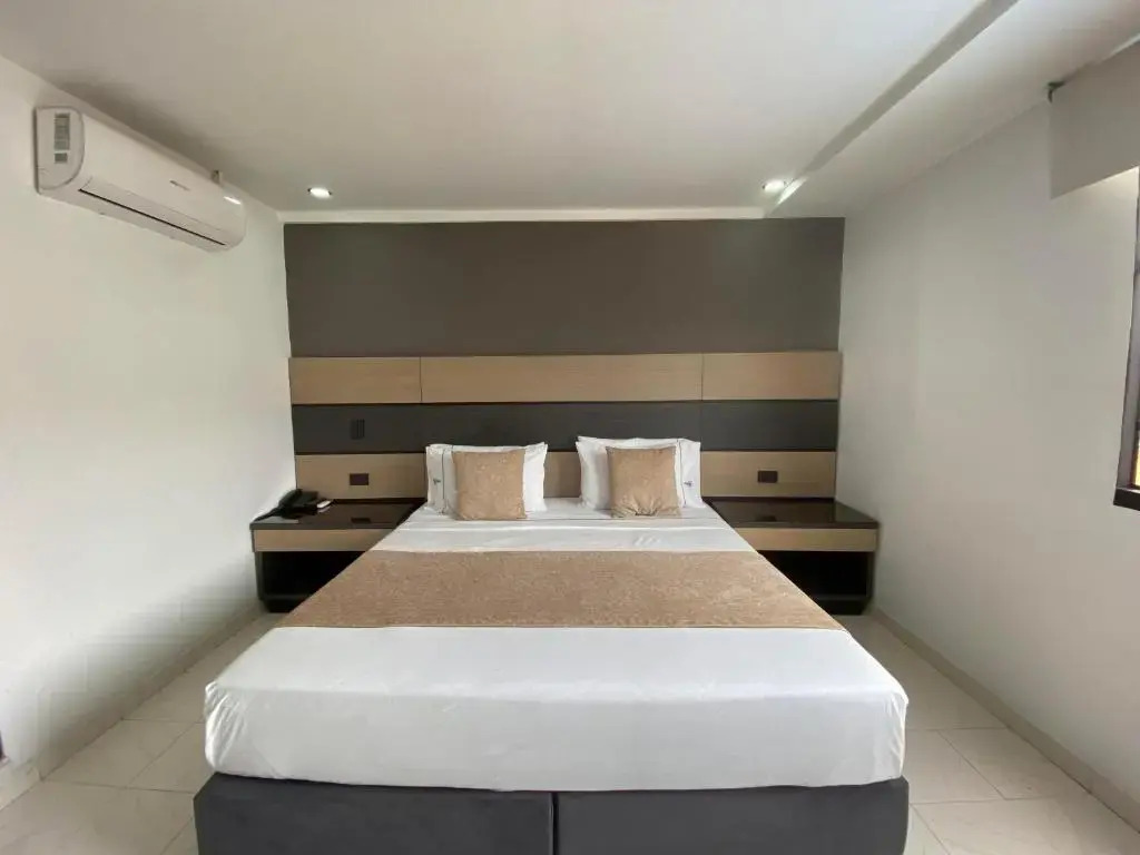Hotel Plaza Real Ocaña