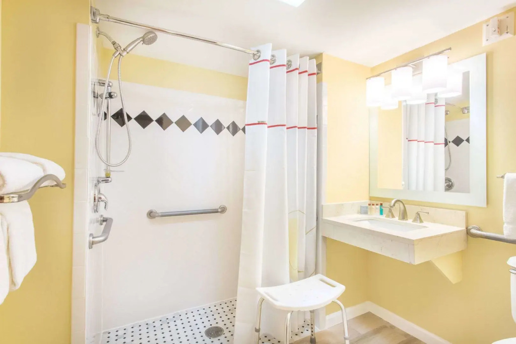 MainStay Suites Sterling near Dulles Town Center