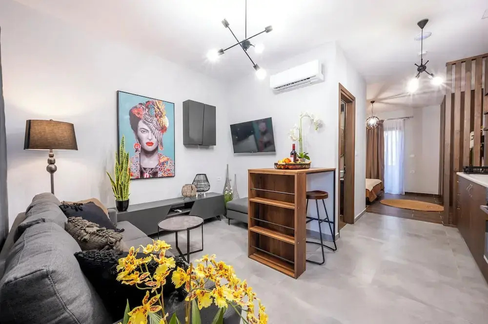 Anna Suites