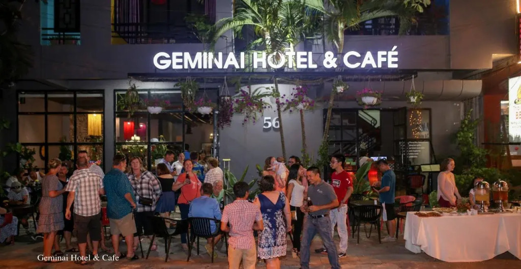 Geminai Hotel & Cafe