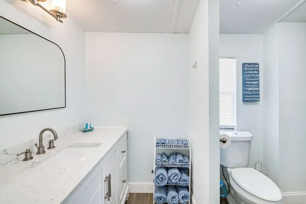 5 Mi to Manatees! Waterfront Crystal River Home