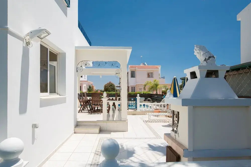 Cyprus Villa Tg12 Gold