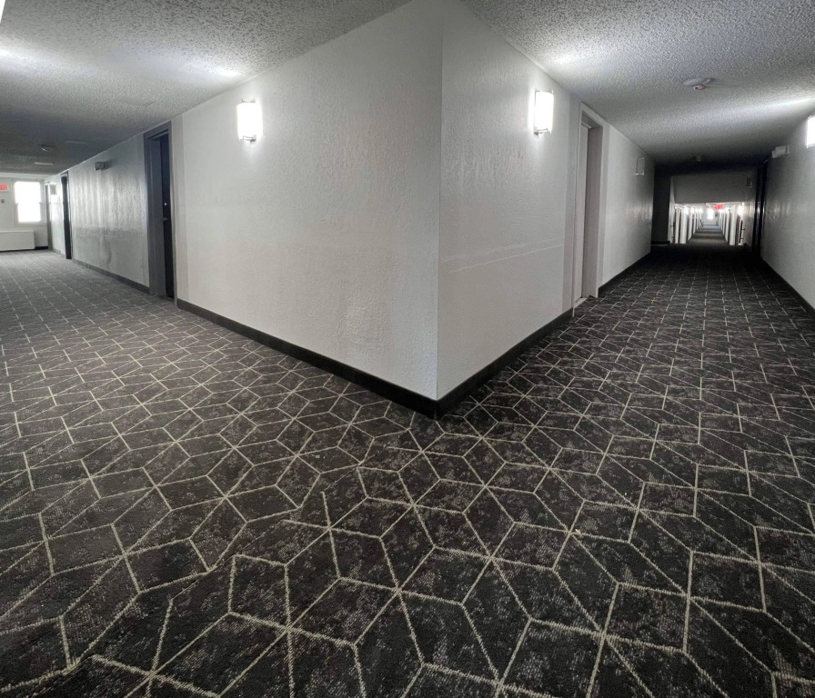 Days Inn by Wyndham Manitowoc