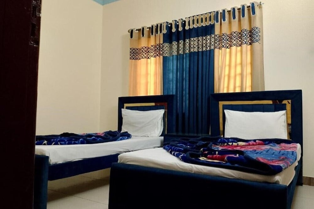 The TravelLodge Inn
