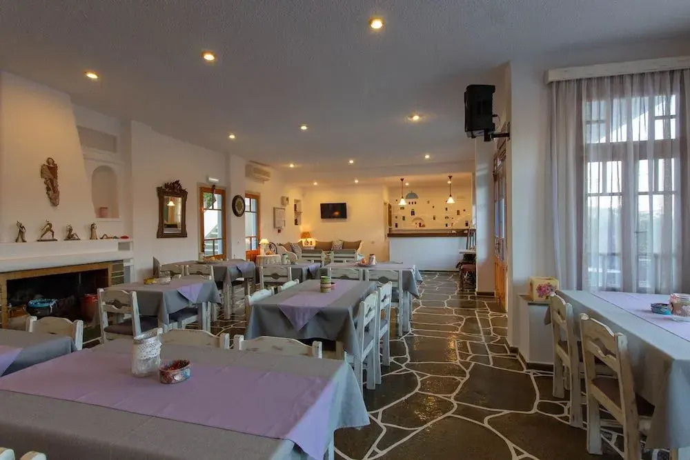 Meltemi Hotel