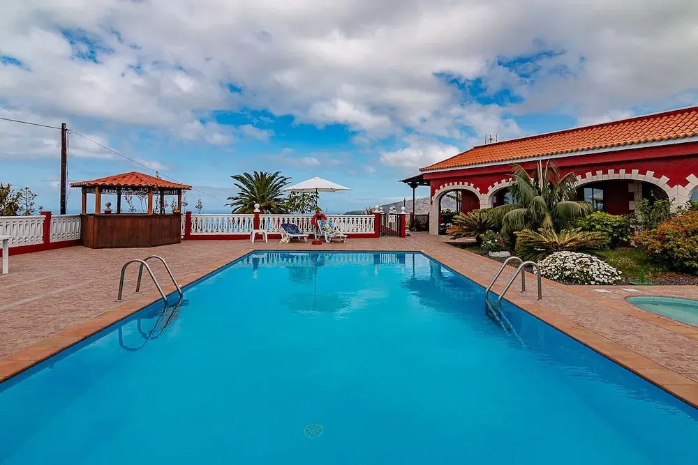 Residencial La Laguna