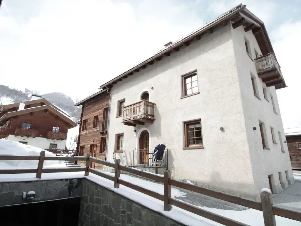 Modern Holiday Home in Livigno Italy near Ski Area