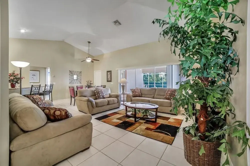 Briarwood - 1490 Vintage Lane