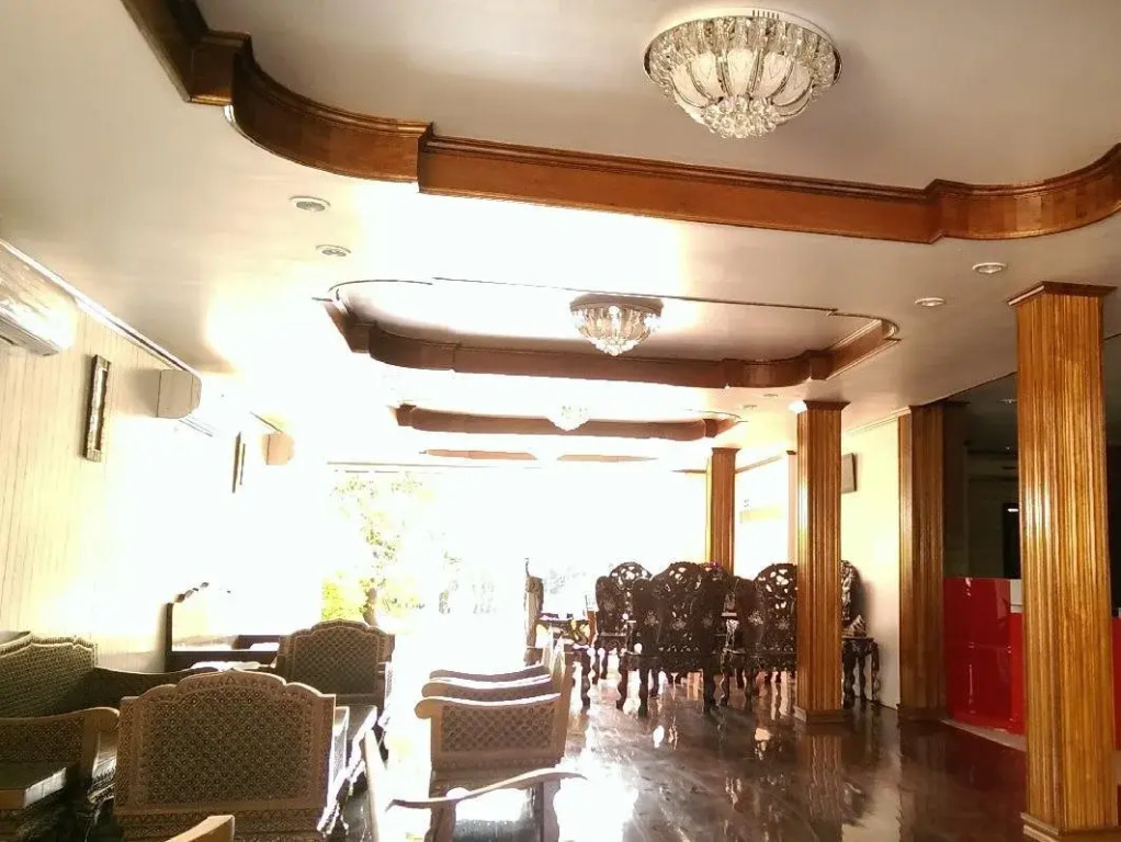 Damnoen Care Resort